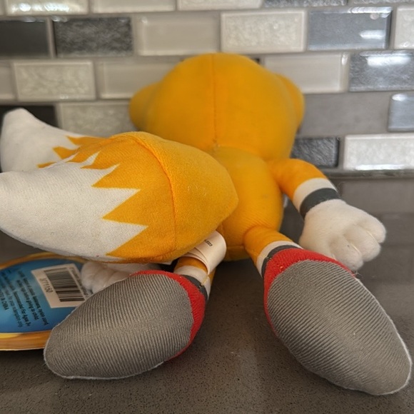 SEGA Sonic The Hedgehog MILES “TAILS” PROWER Plush / Limited Edition / 9” / NEW - Picture 11 of 15
